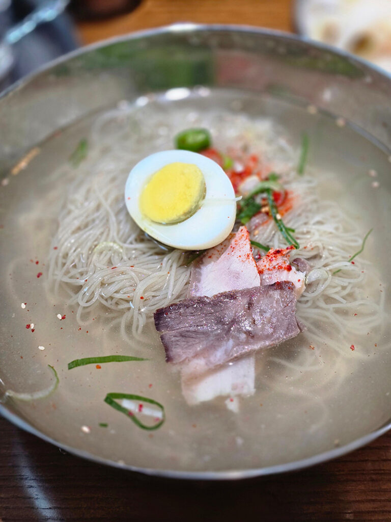 bowl of dongchimi-broth naengmyeon